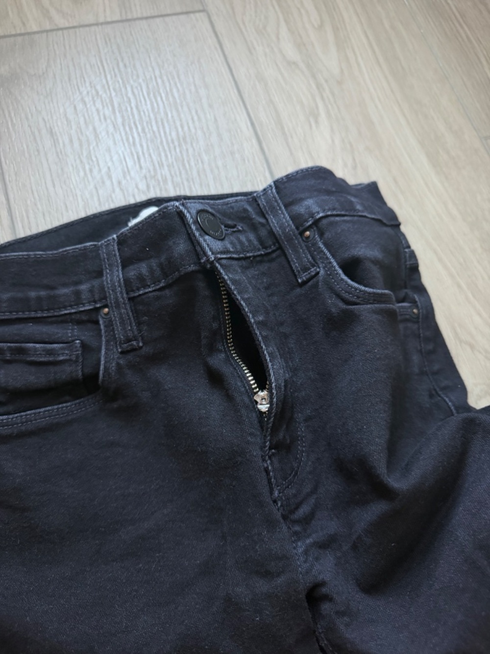 Hudson mid rise black jeans - Picture 3 of 4